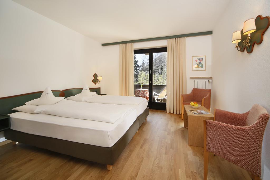 Parkhotel Tirolerhof 라군도 객실 사진
