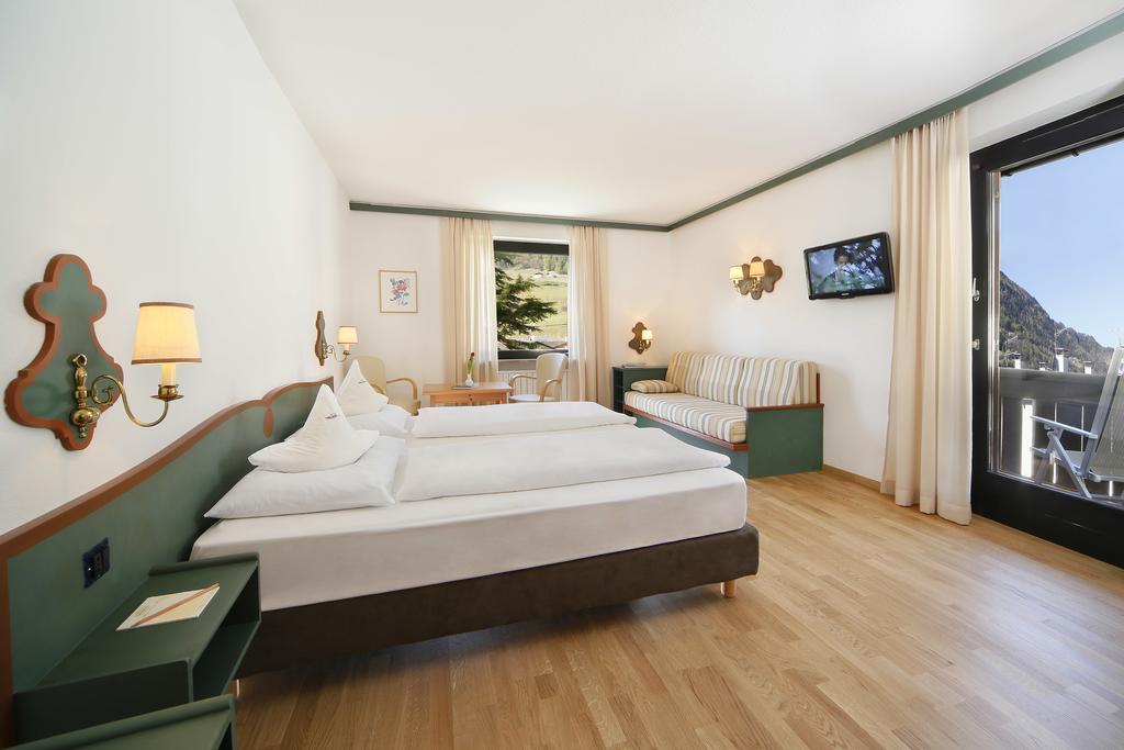 Parkhotel Tirolerhof 라군도 객실 사진